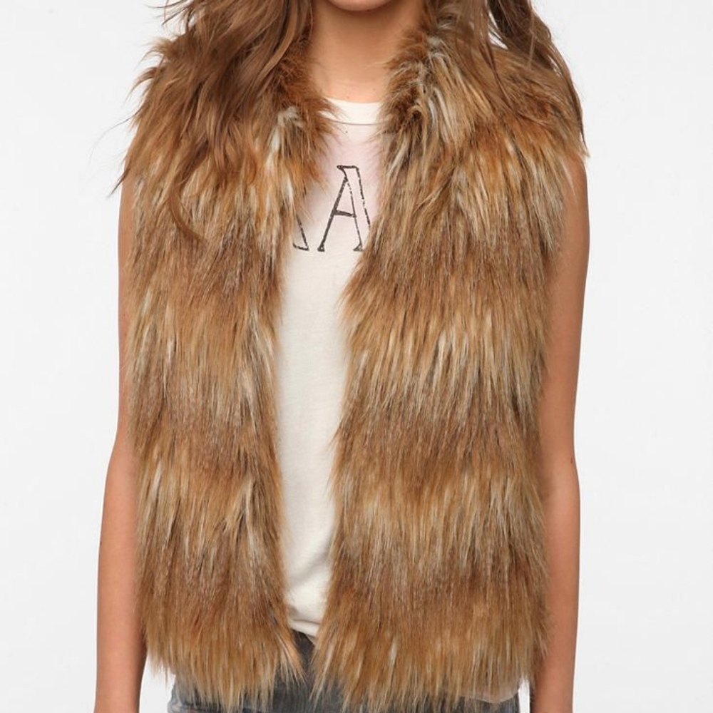 Fur vest